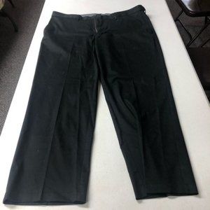 Haggar 40x29 Classic Premium No Iron Men’s Black Flat Front Pants